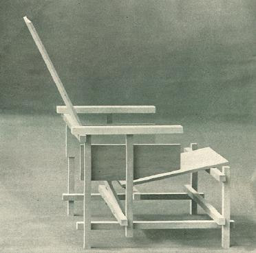 Small black-and-white side view of an unpainted Rietveld chair, published in De Stijl in September 1919.