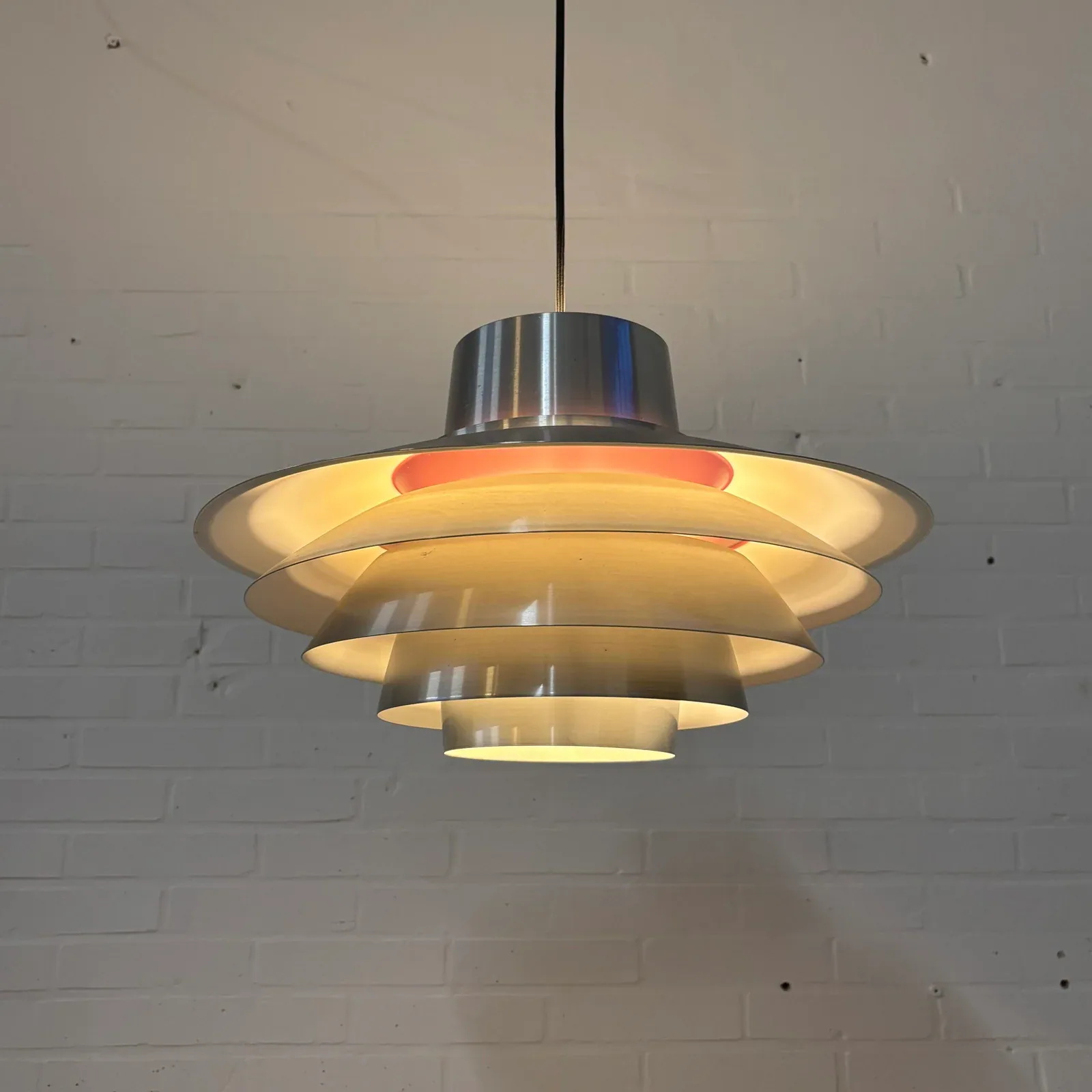 Svend Middelboe Verona brushed aluminium pendant light
