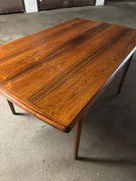 Rosewood dining table designed by Arne Vodder