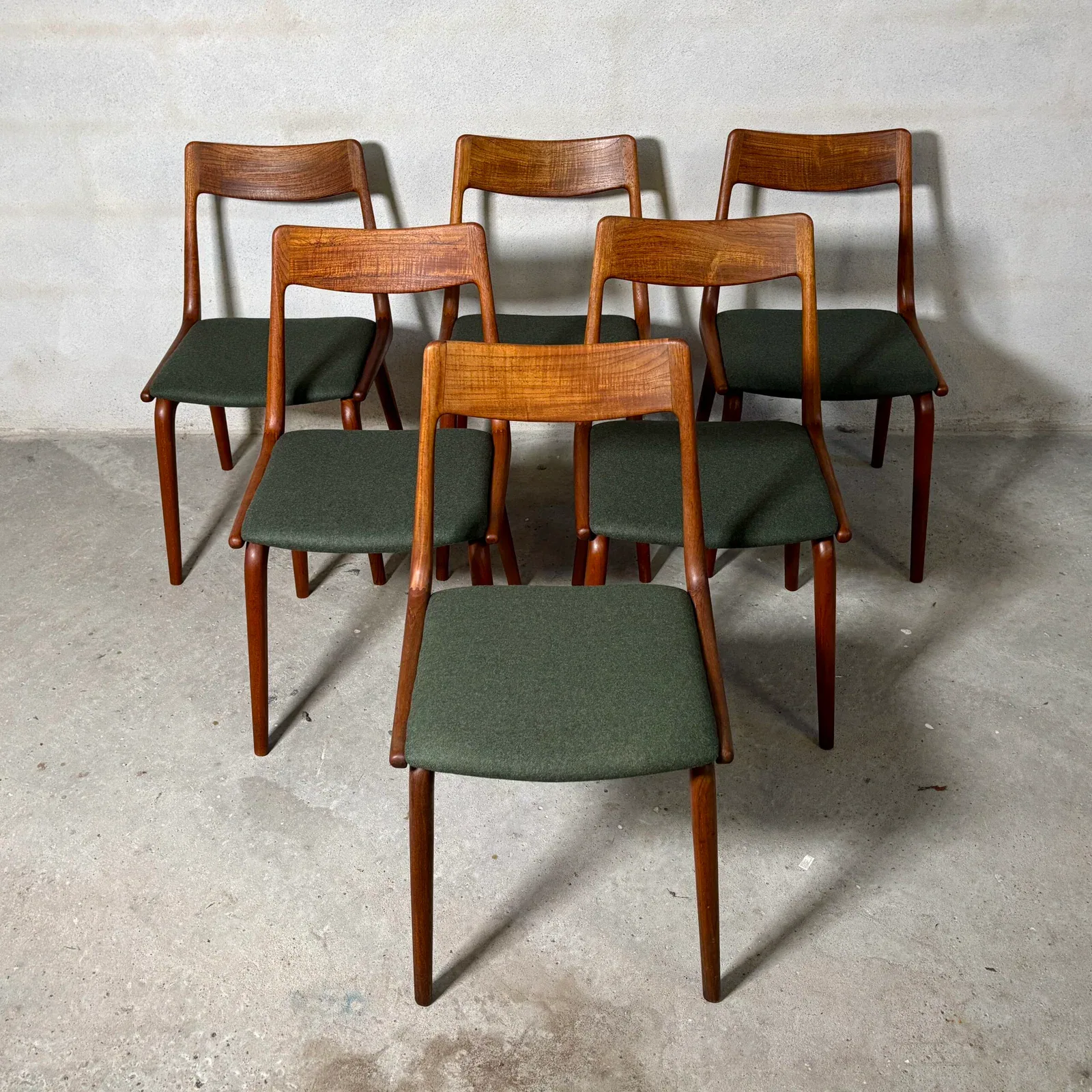 Set of Six Boomerang Dining Chairs by Alfred Christensen