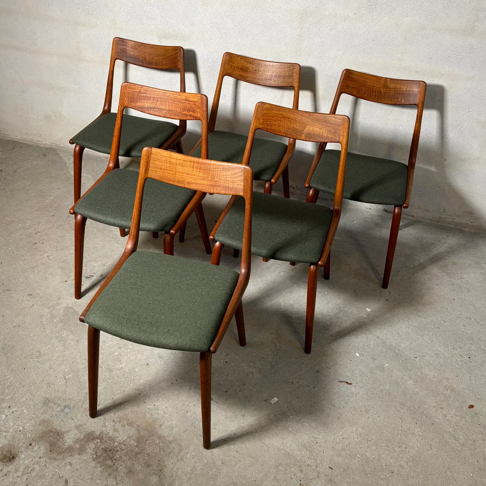 Set of Six Boomerang Dining Chairs by Alfred Christensen