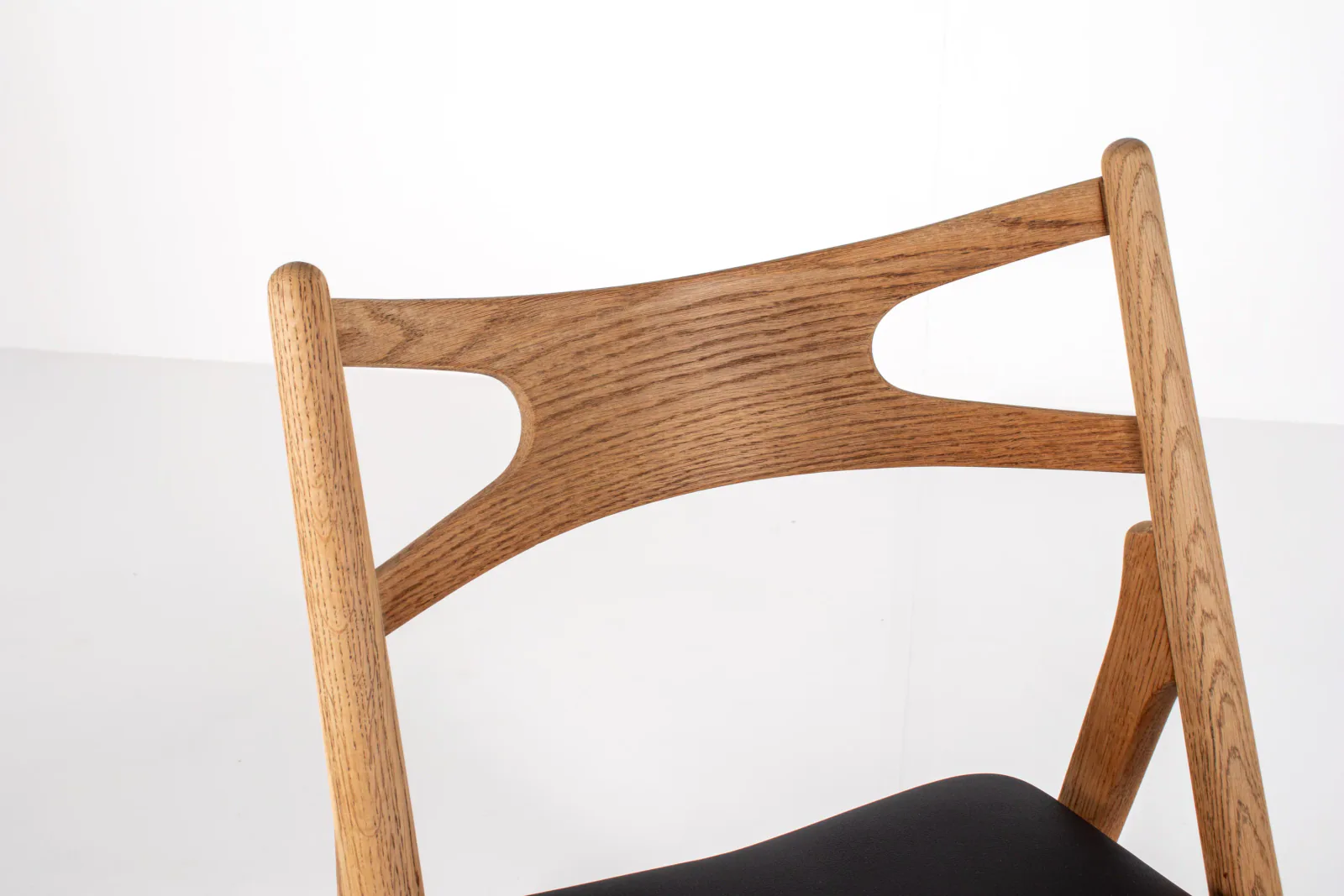 Set of Five CH29 “Sawbuck” Dining Chairs by Hans J. Wegner for Carl Hansen & Søn, 1950s