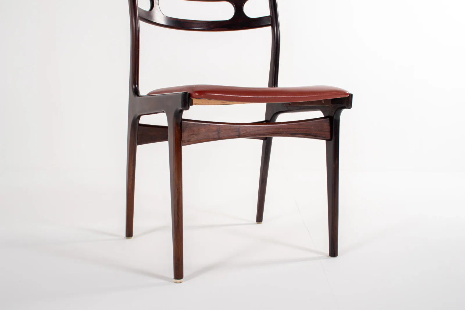 Set of Four Johannes Andersen Model 138 Dining Chairs in Rosewood