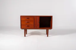 Danish Teak Sideboard – Mid Century