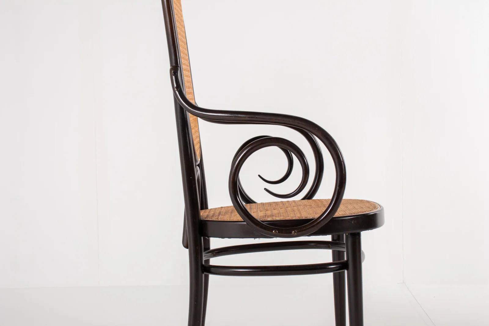 Set of Two Thonet Bentwood Armchairs, Model No. 17, 1980s