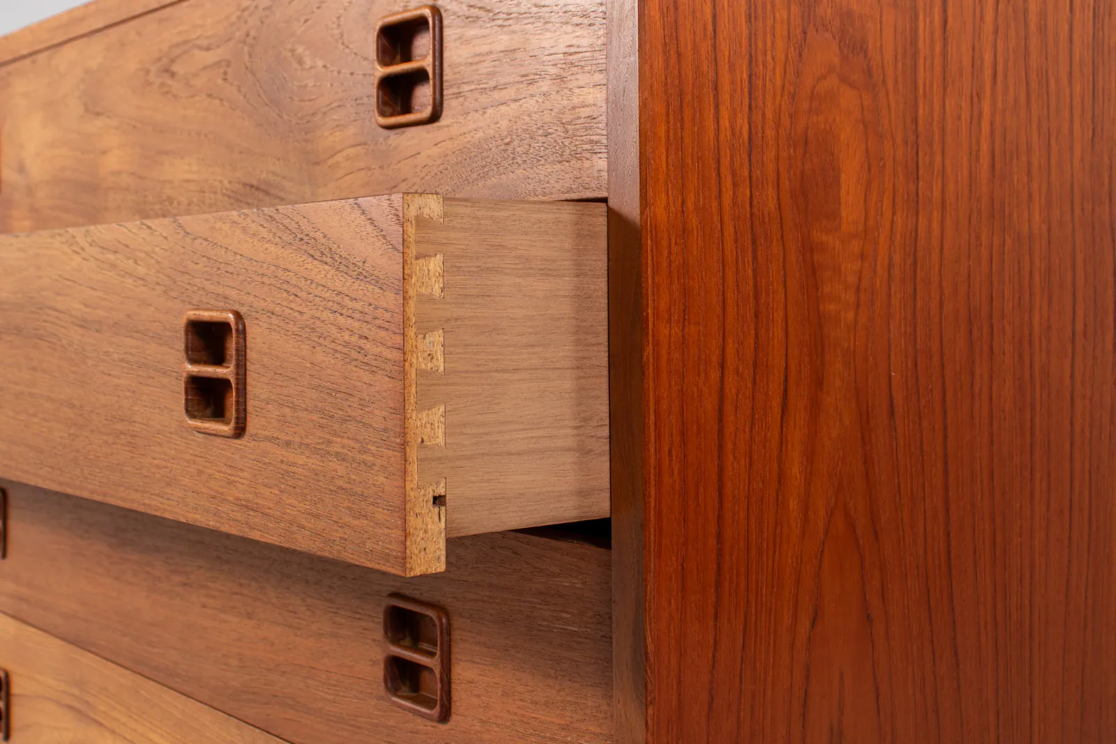 Danish Mid-Century Teak Chest of Drawers by Sejling Skabe, Model Nr. 42