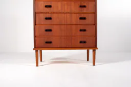 1960s Mid-Century Modern Teak Chest of Drawers