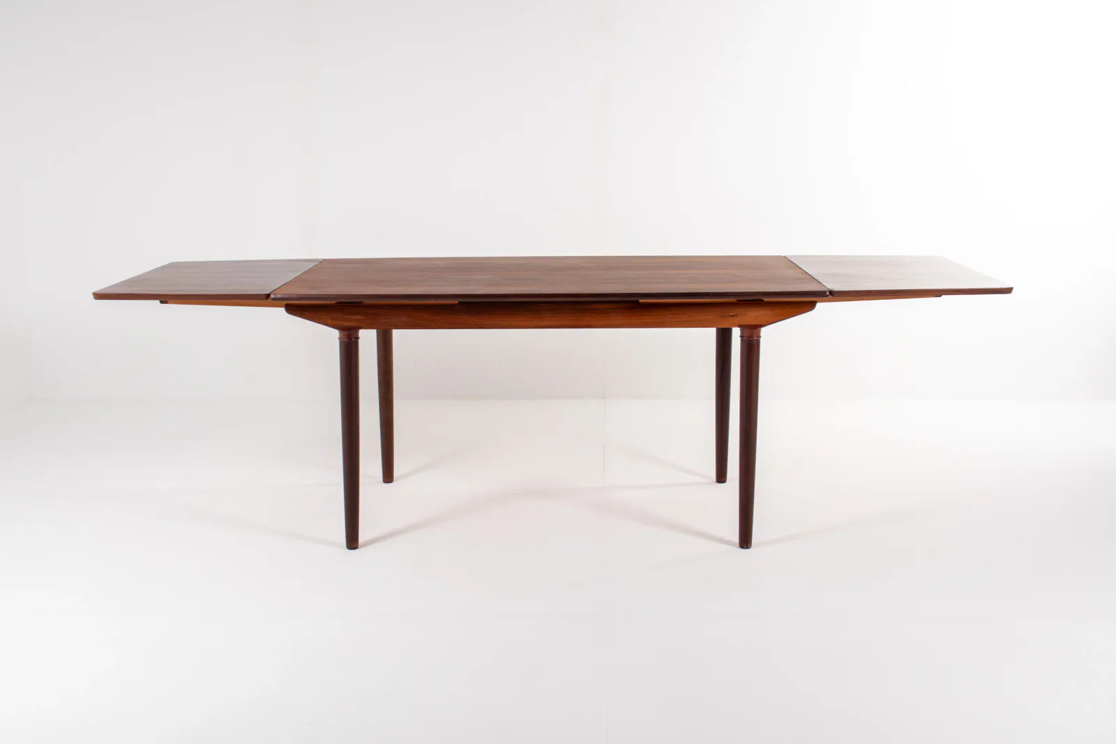 Harry Østergaard Rosewood Extendable Dining Table