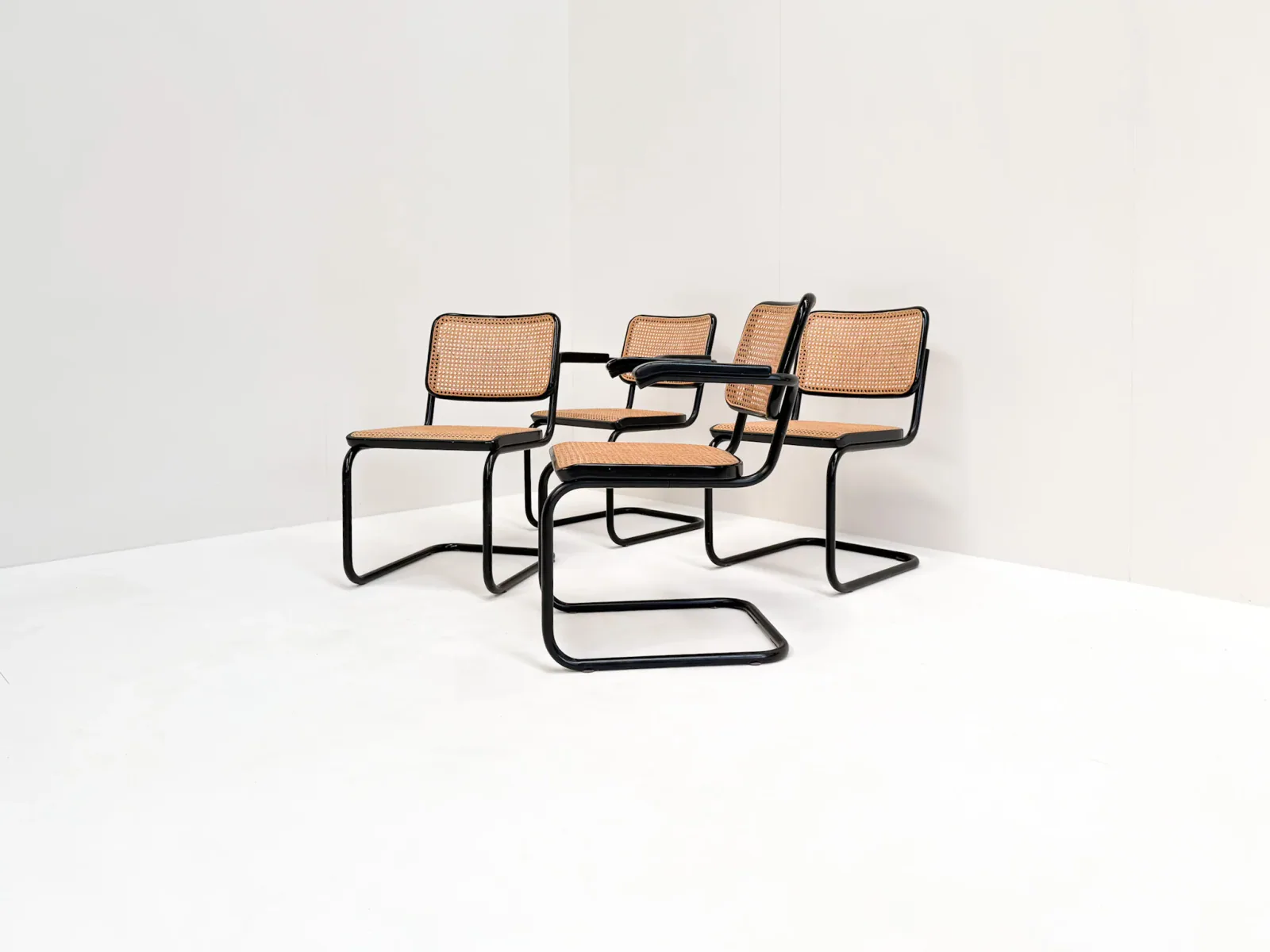 Set of 4 Vintage Cesca Chairs by Marcel Breuer for Thonet, 1980s