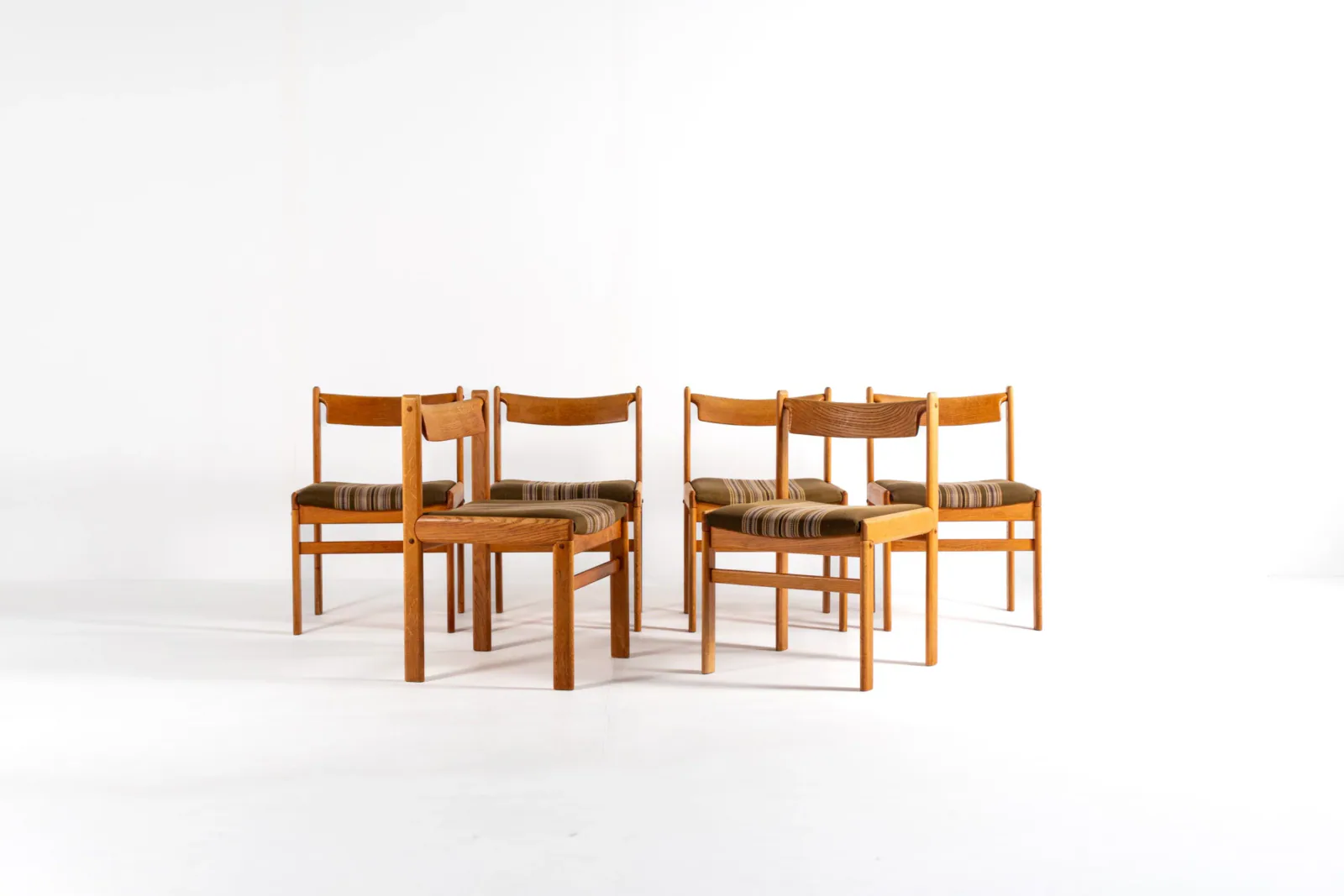 Set of 6 Danish Oak Dining Chairs by H.W. Klein for Bramin, 1960s