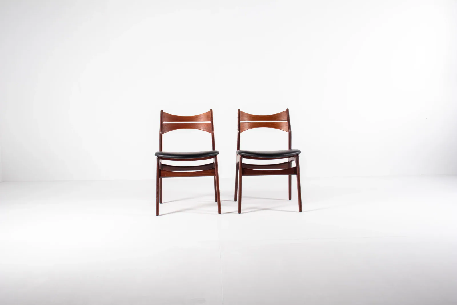 Set of 2 Danish Teak Dining Chairs by Erik Buch, Model 310, 1960s