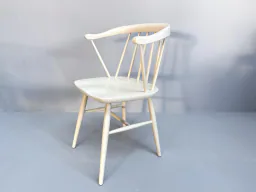 Set of 4 White Lacquered Spindle Chairs, Nesto Sweden, 1960s